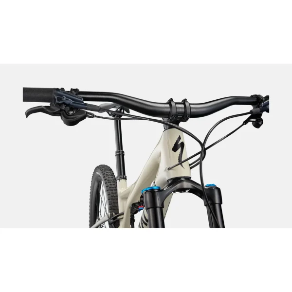 Specialized StumpJumper Comp Full Suspension Mountain Bike kuyrer