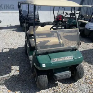 Club Car DS Golf Cart ()