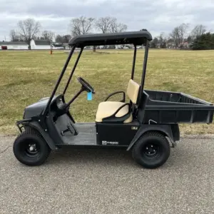 Cushman Hauler Golf Cart