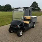 Cushman Refresher Seater Golf Cart