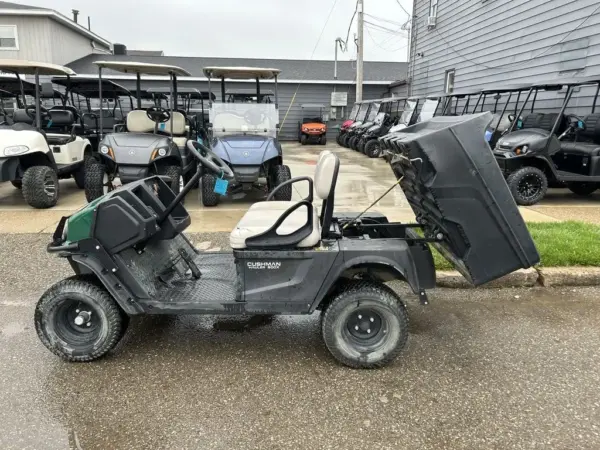 Cushman Hauler x Seater Golf Cart