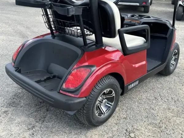 Yamaha Drive QuieTech EFI Gas Golf Cart