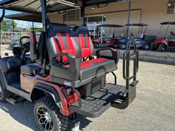 Evolution D Maverick + Lithium Golf Cart